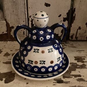 Vintage Boleslawiec Lady Butter Cheese Dish Poland 7”